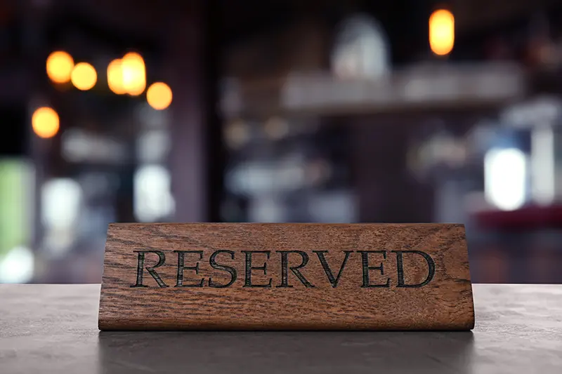 restaurant reservation